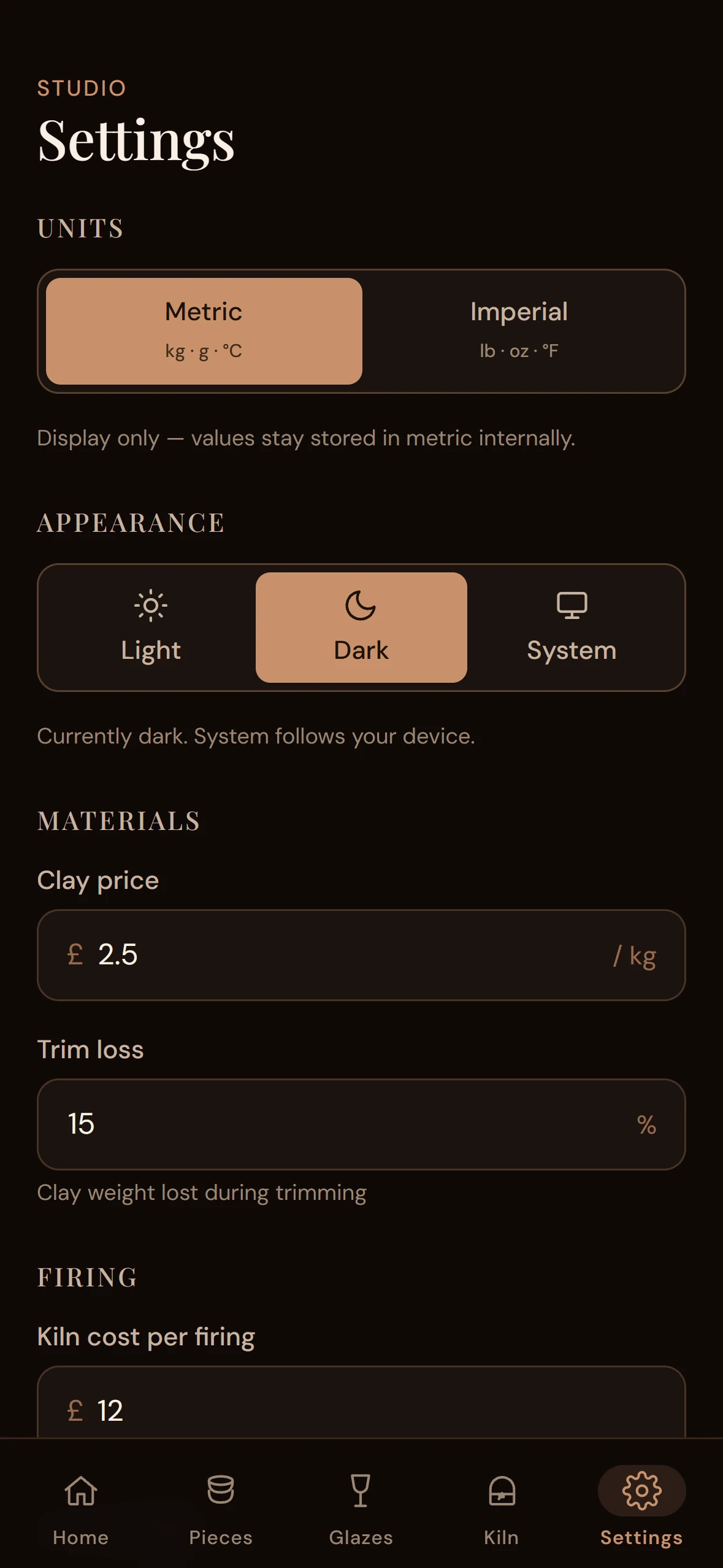 Tarebook Settings screen in dark mode — theme toggle, metric/imperial segmented control